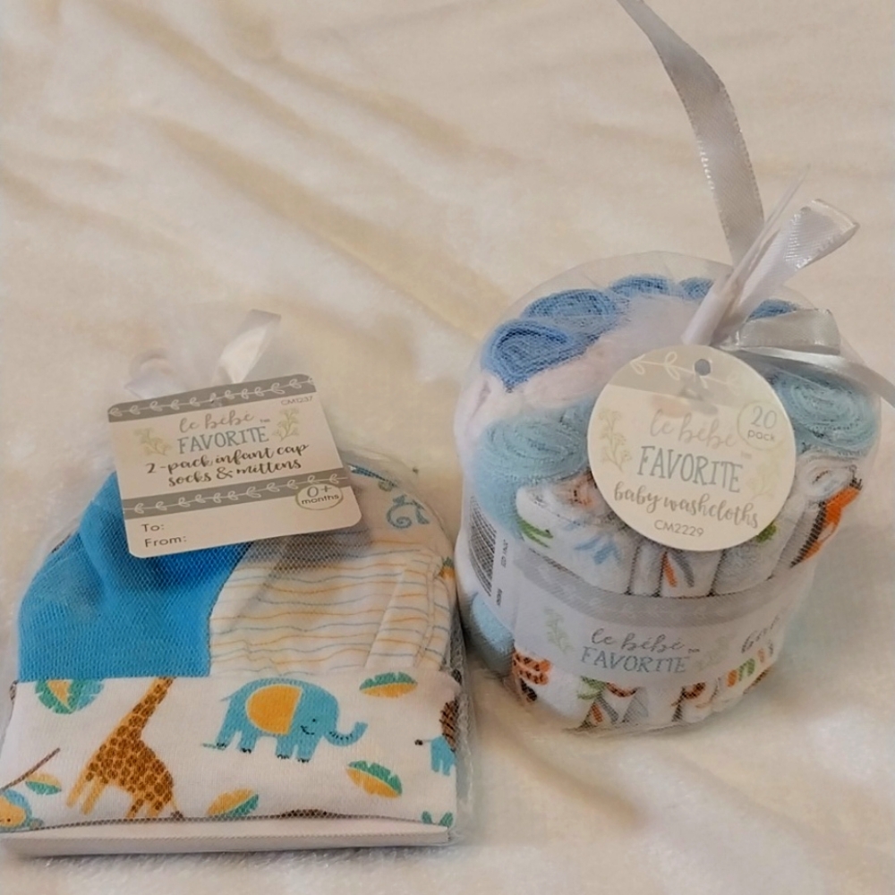 LE BEBE BRAND 2 PACK OF INFANT HATS...SOCKS...MITTENS AND 20 BABY washcloths